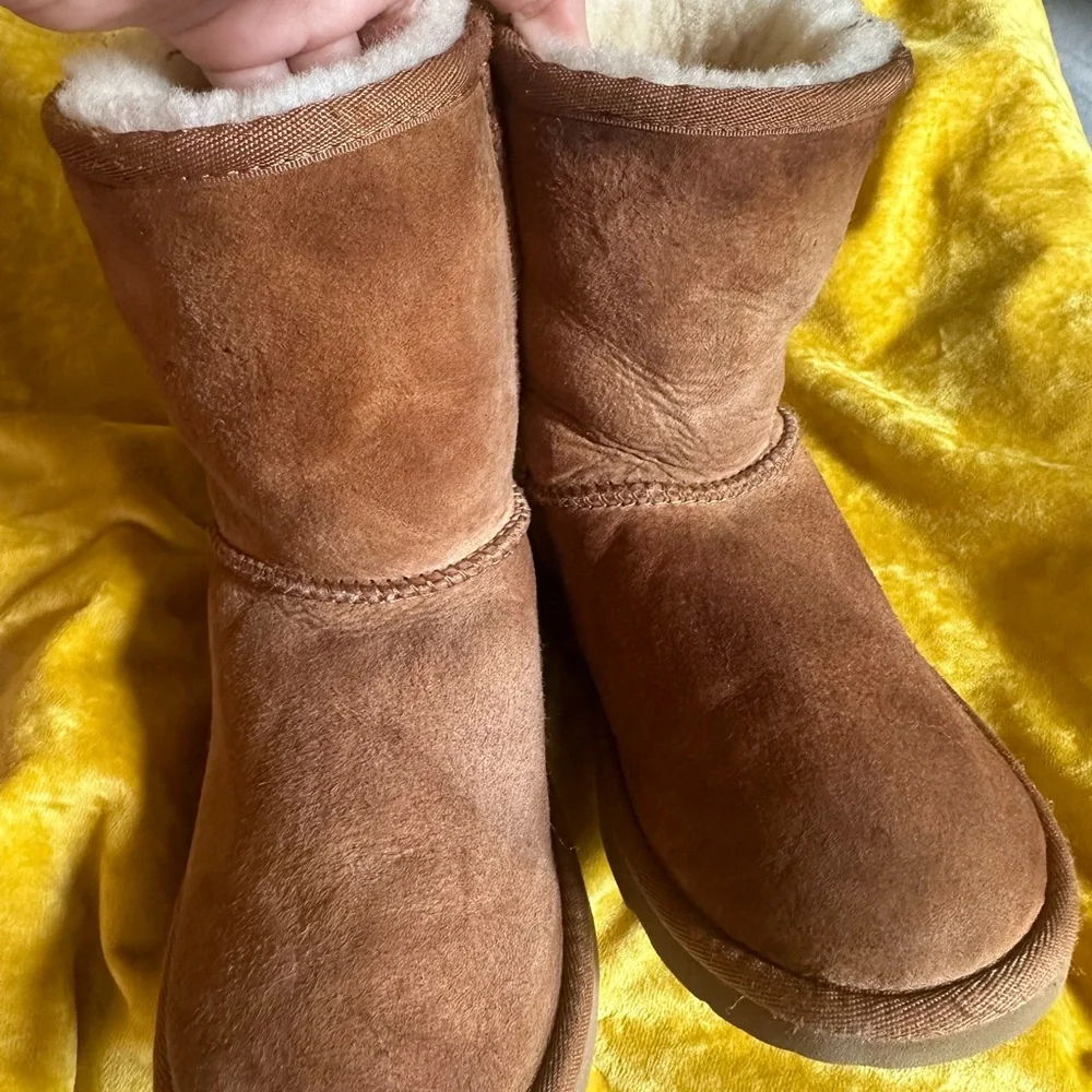 Classic II Boot - Picture 2 of 8